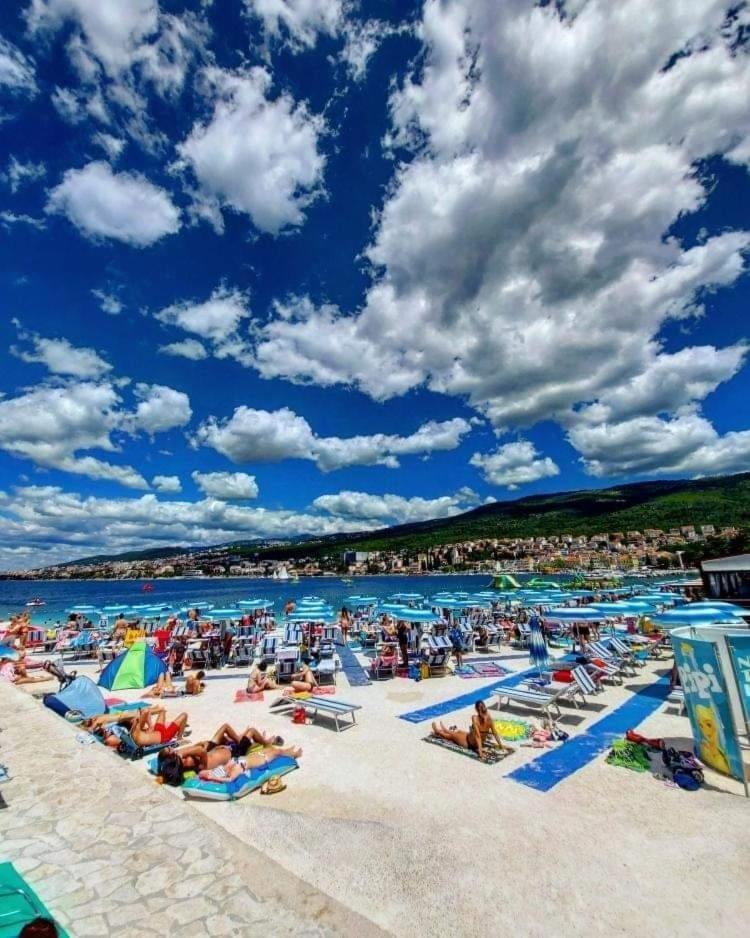 Apartment Lona Crikvenica Εξωτερικό φωτογραφία