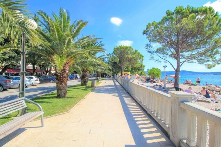 Apartment Lona Crikvenica Εξωτερικό φωτογραφία